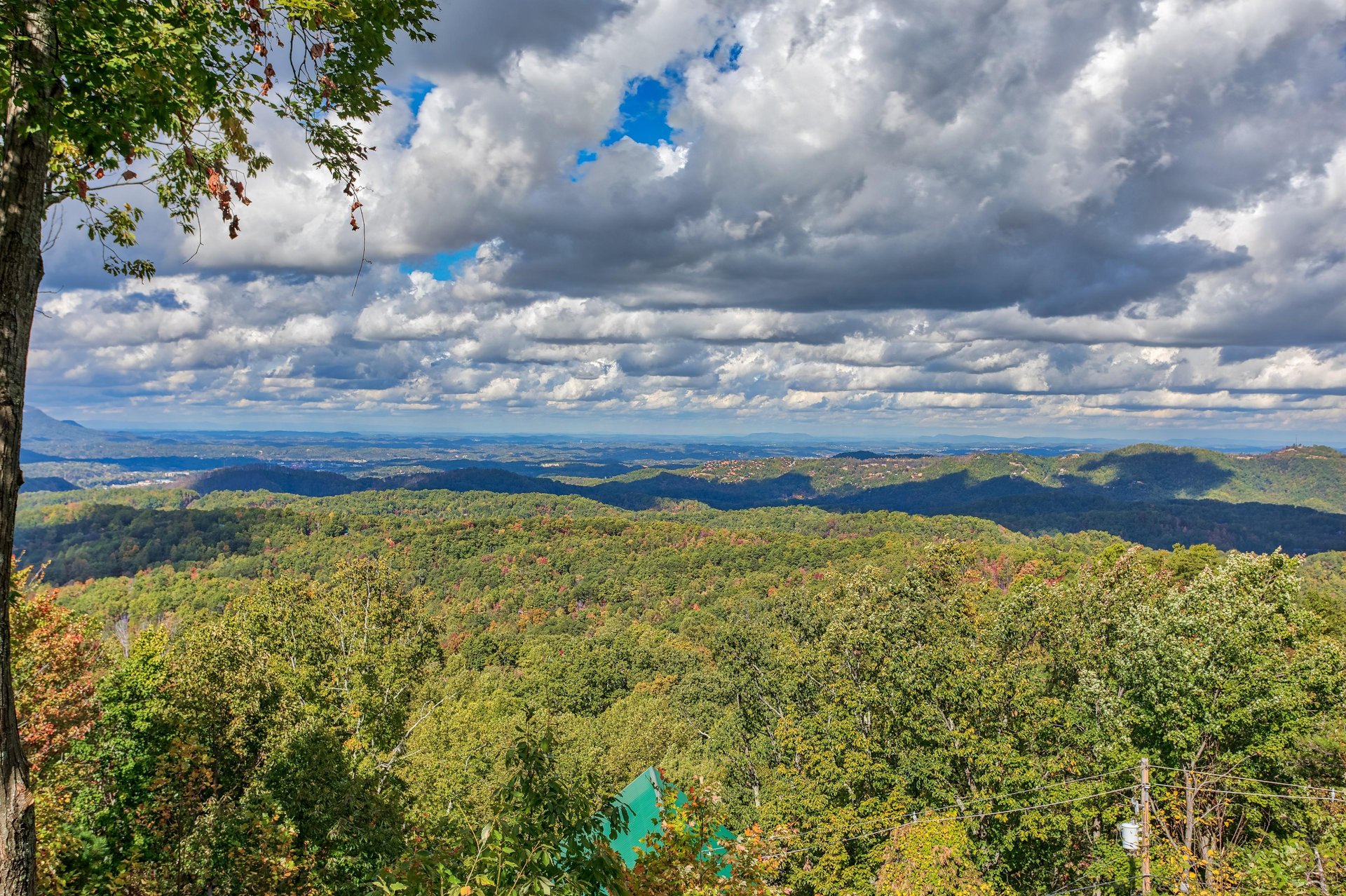 View at EllaVation, a 3 bedroom cabin rental located in Gatlinburg