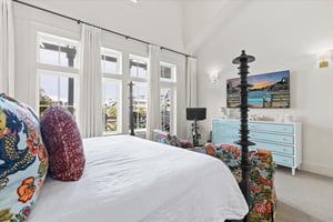 Primary King Bedroom, 2nd Floor