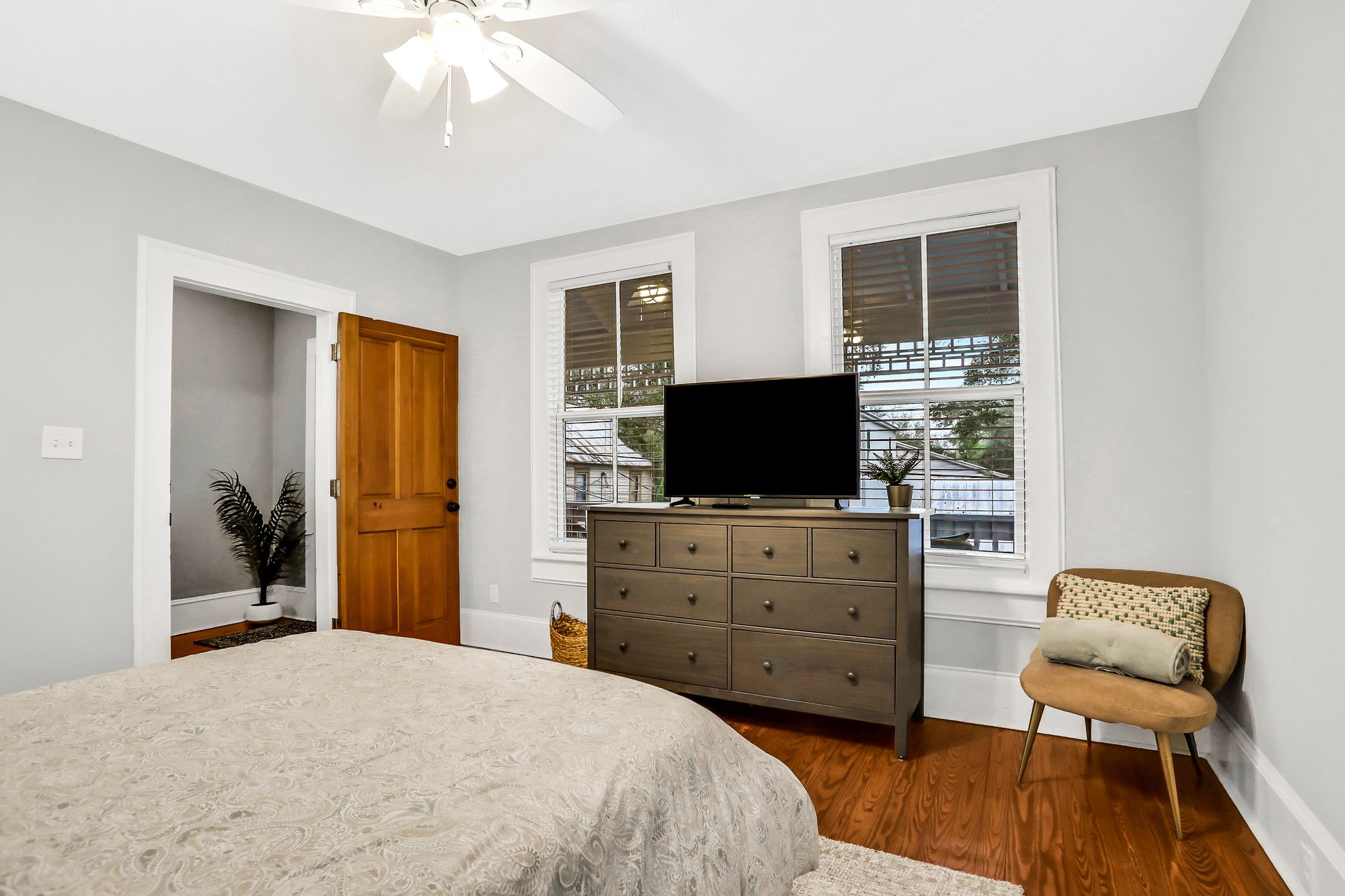 Oneida Street Haven 26