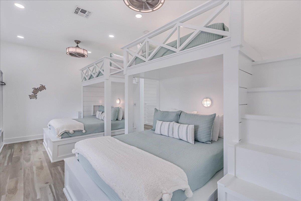 Bunk Bedroom, 2nd Floor