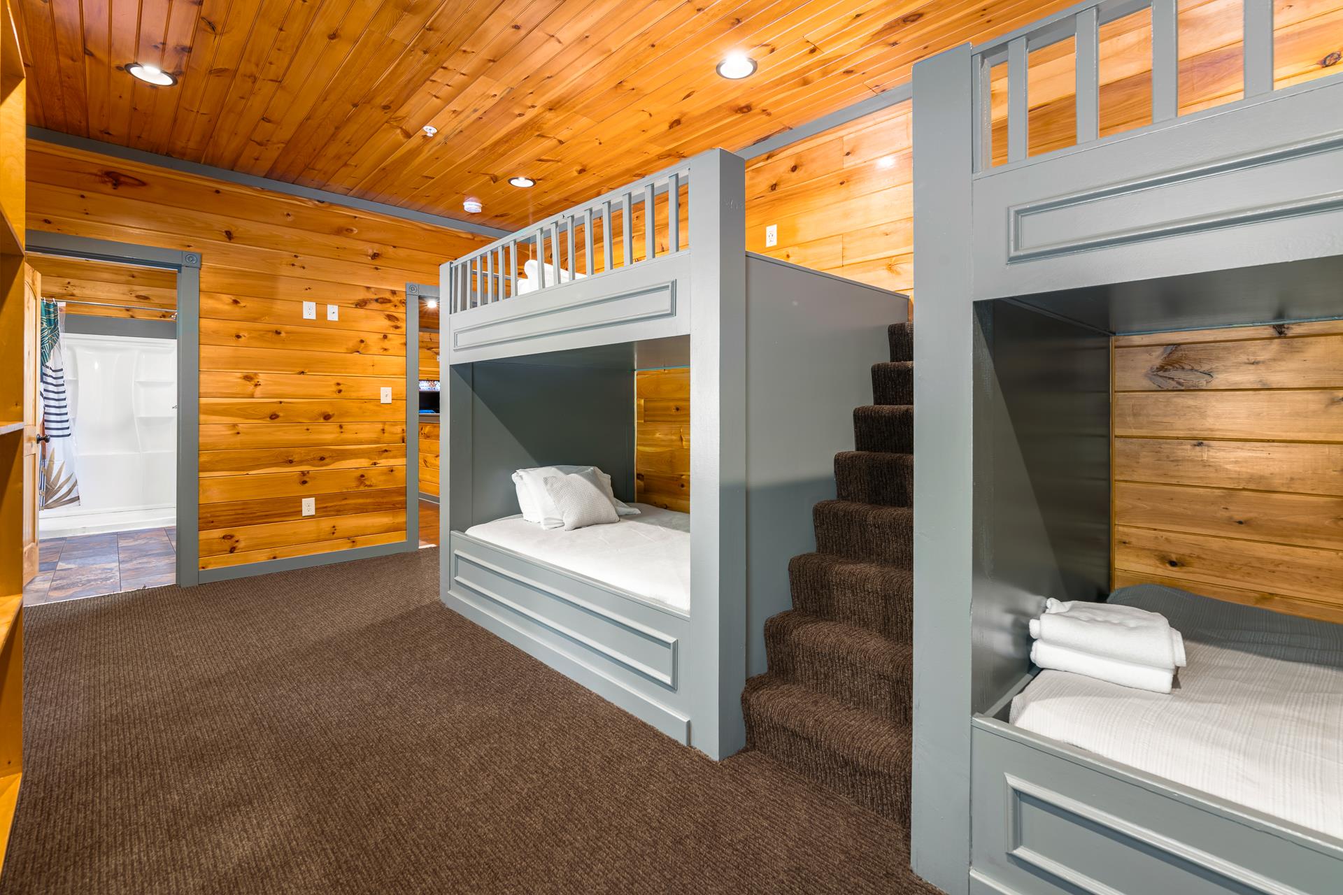 The Gatlinburg Lodge 258