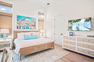 Primary King Bedroom, 2nd Floor