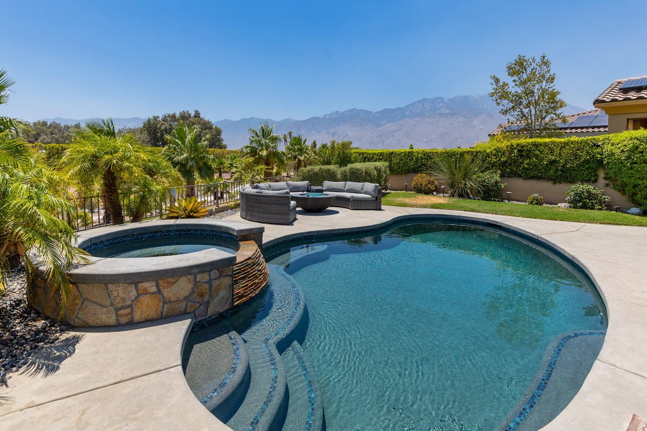 Sparkling saltwater pool and integrated waterfall spa