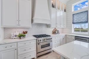 1st Floor Kitchen Overlooking Leisure Lake