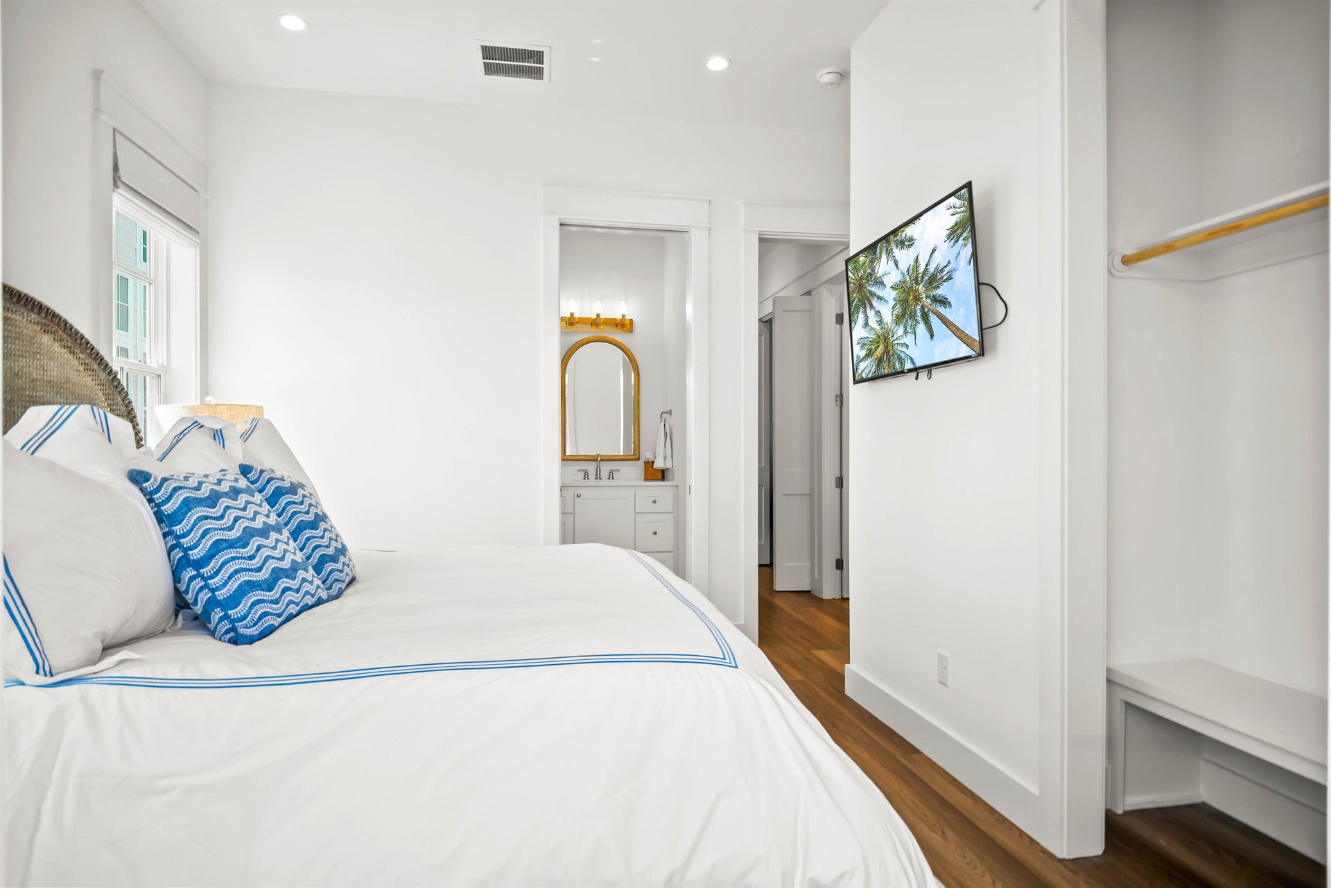 2nd King Bedroom, 2nd Floor