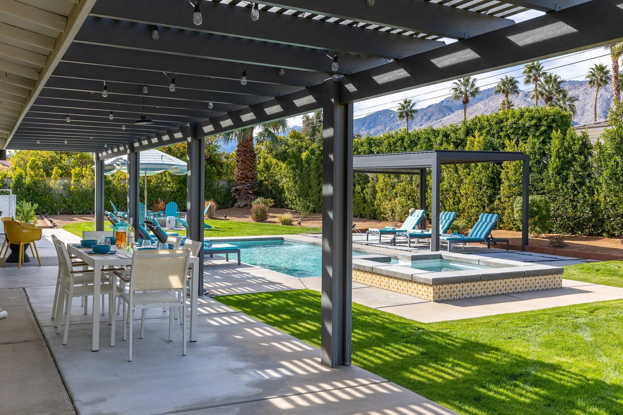 Covered patio area