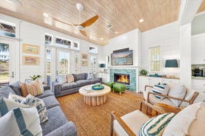 1st Floor, Living Room