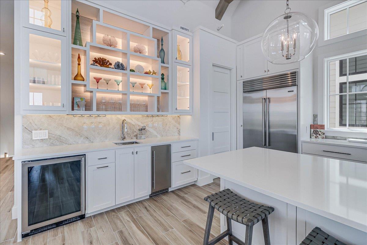 Kitchen Wet Bar, 2nd Floor