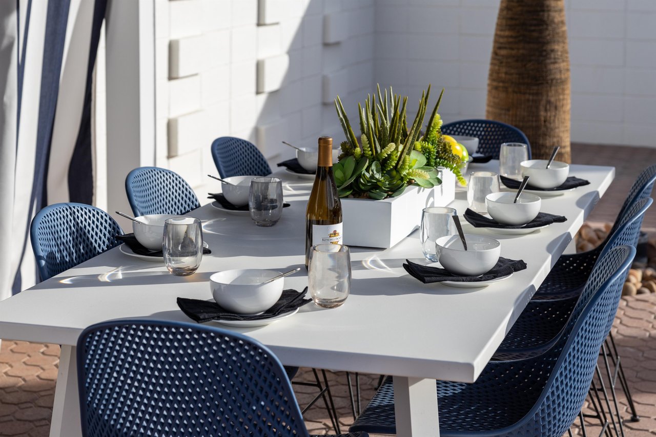 Dine outdoors