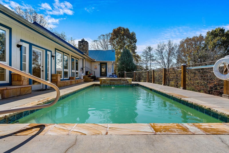 paradisesprings39