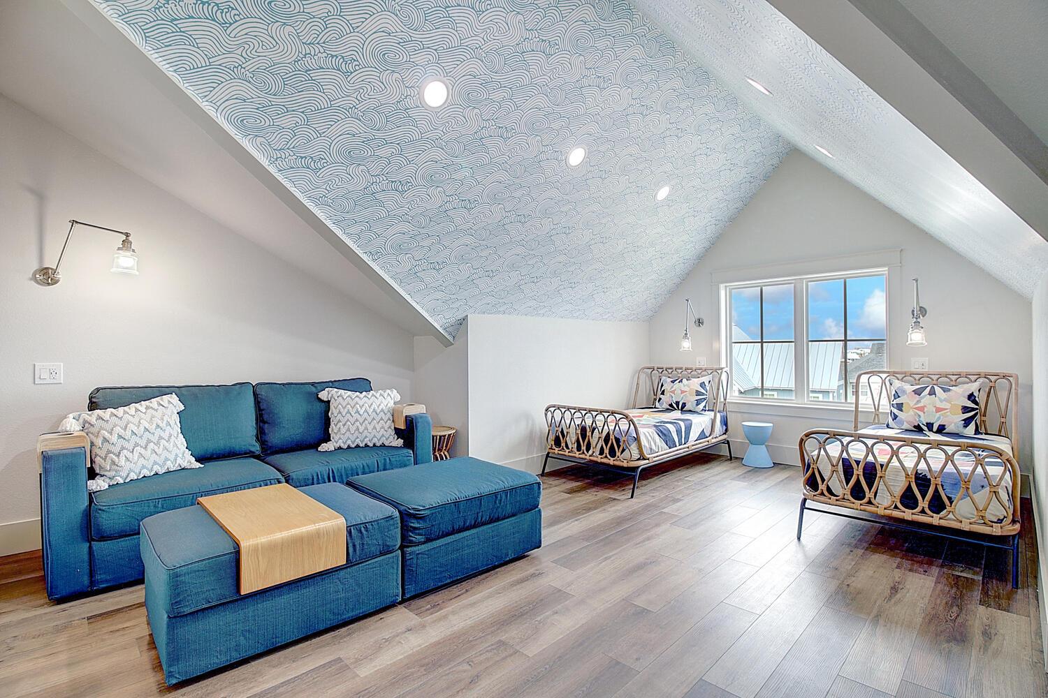 Twin Bedroom, 3rd Floor