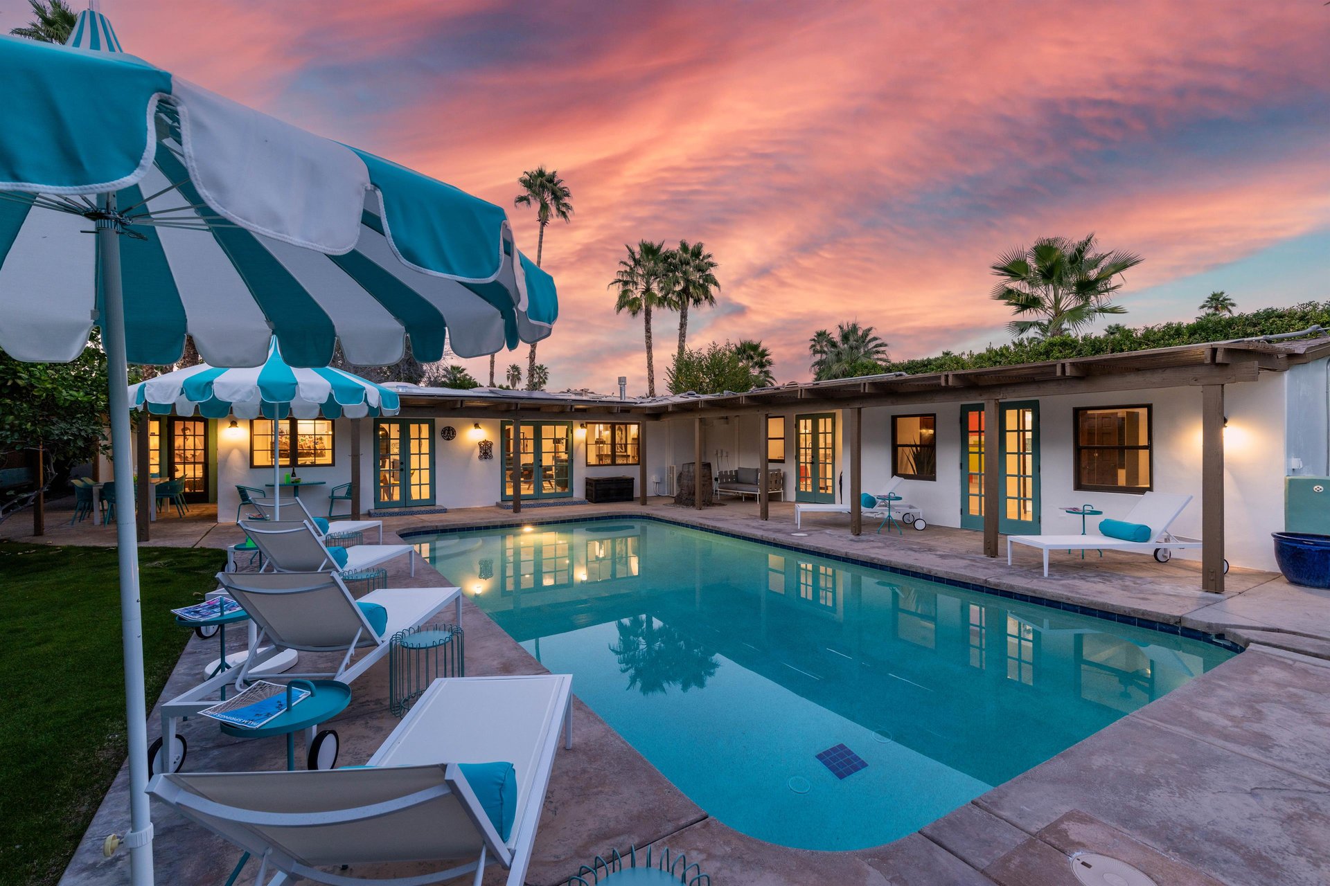Sunset spa time