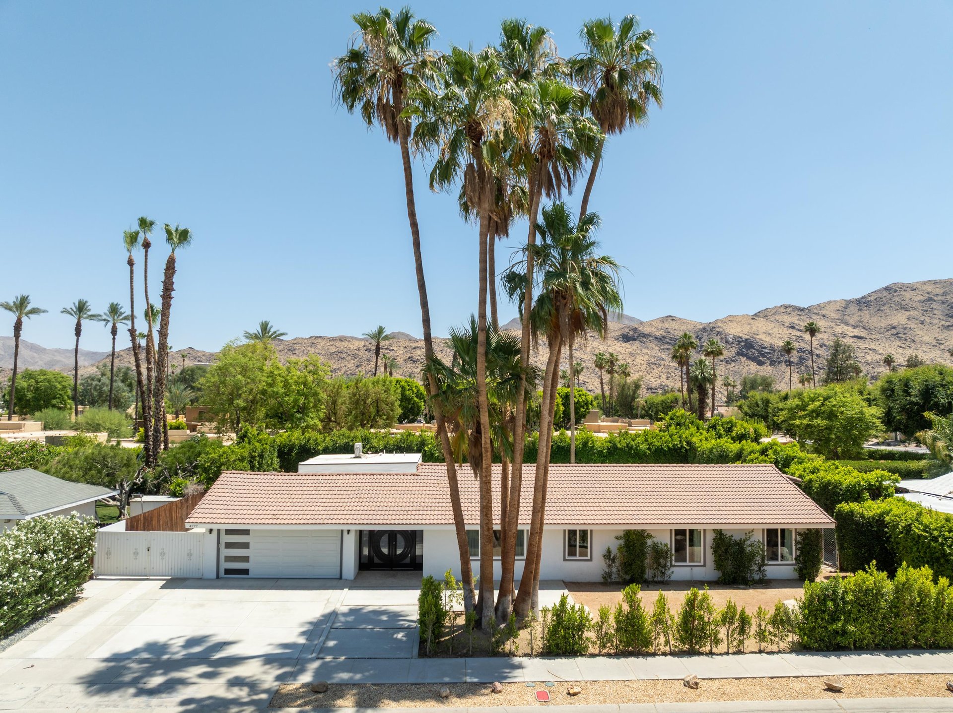 Welcome to Perrys Paradise