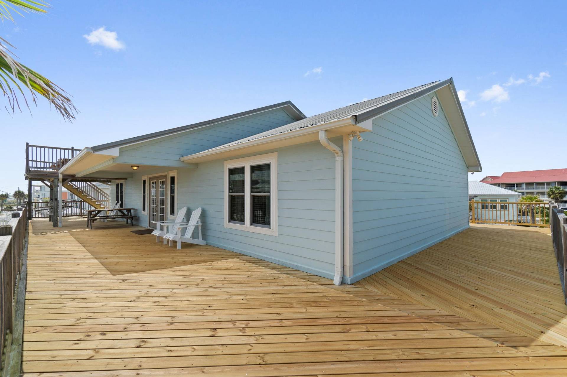 Spacious Deck