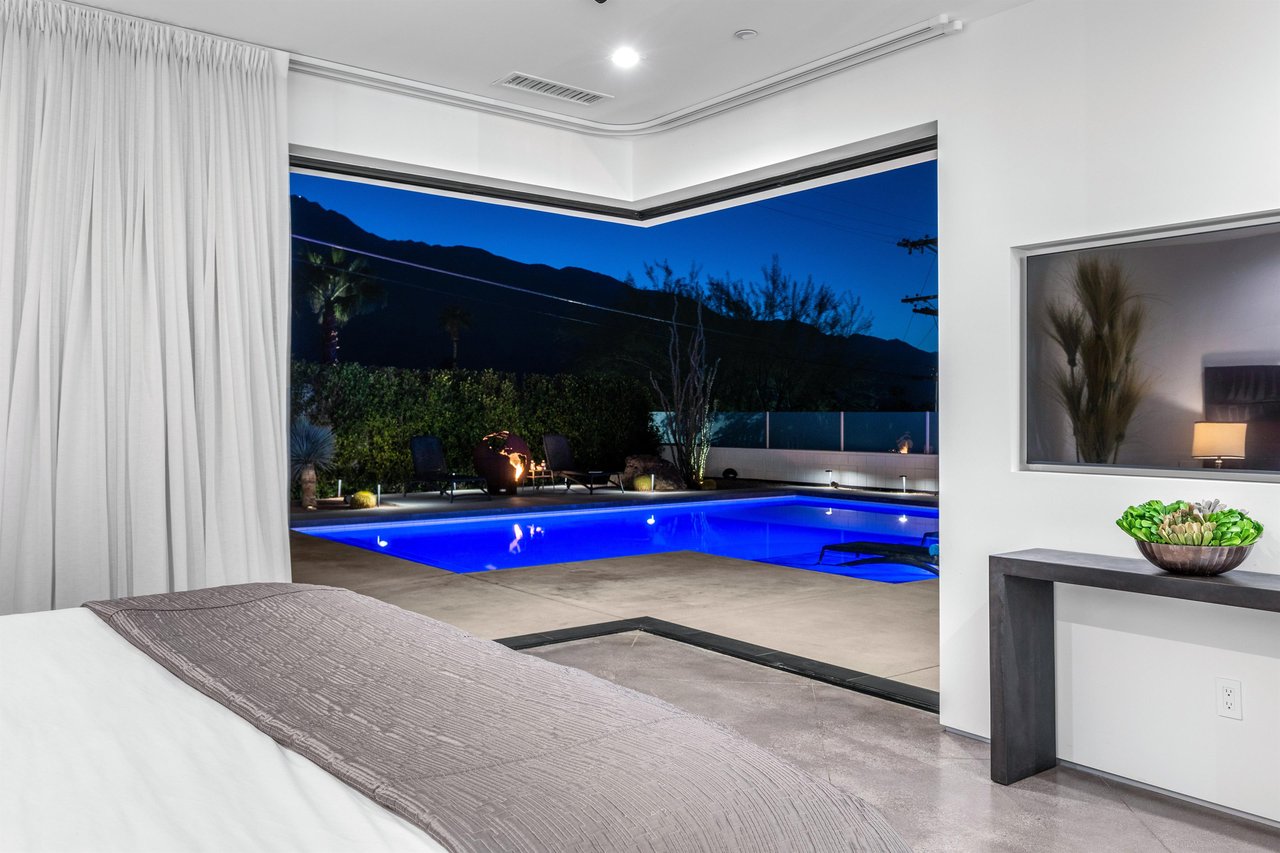 Night time openconcept living