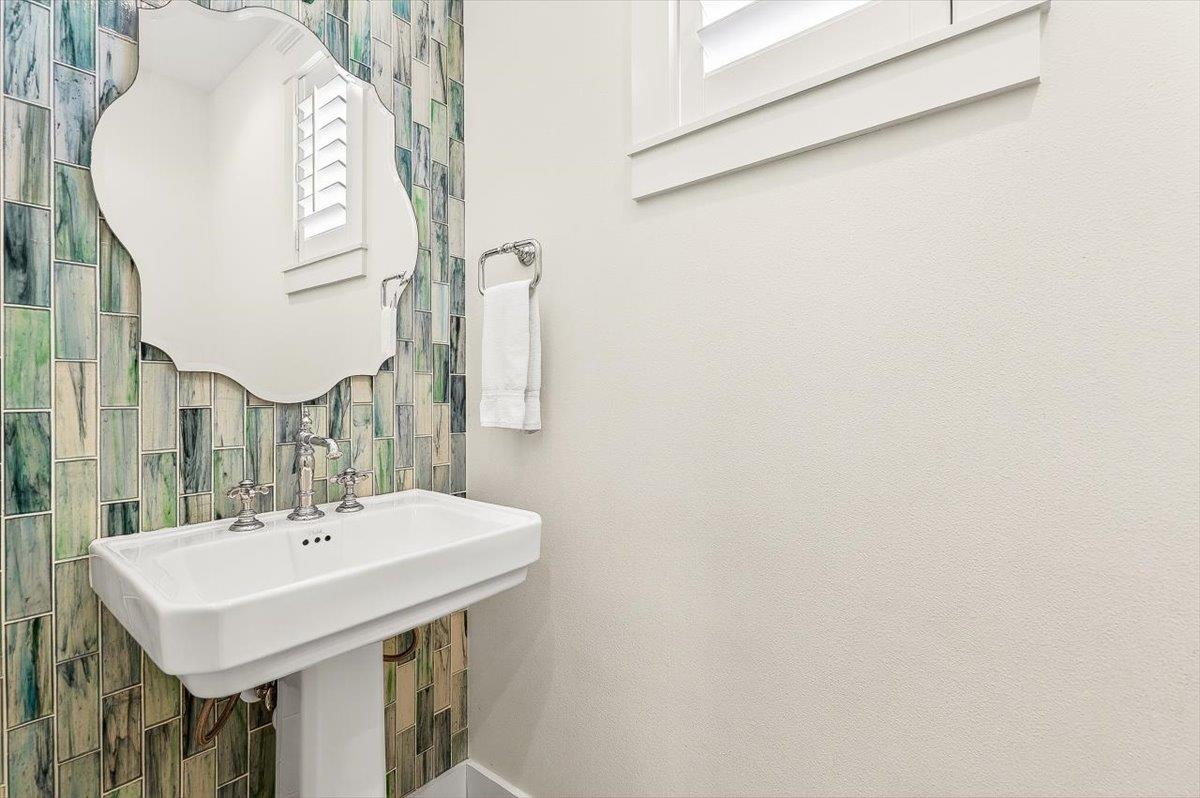 1st Floor, Powder Room