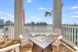 Enclosed Lakeside Patio Fire Pit