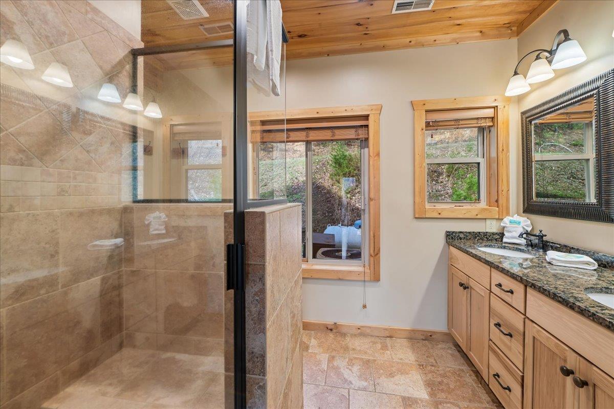 41Primary Bath