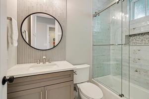 Queen Bunk Ensuite, 2nd Floor