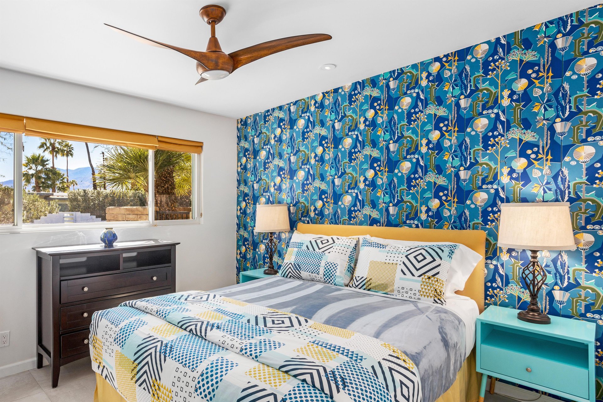 Guest bedroom