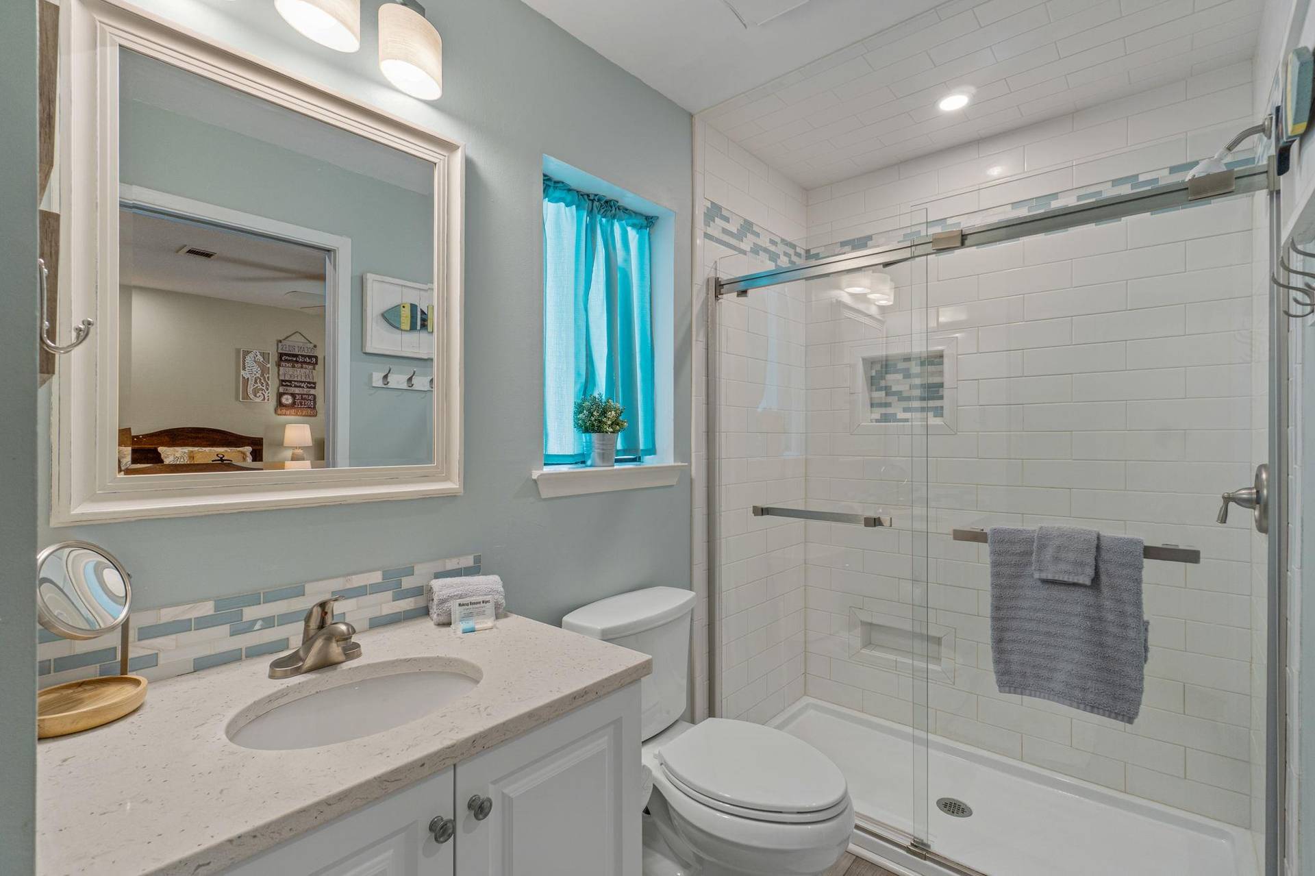 Guest Bathroom Walk In Shower