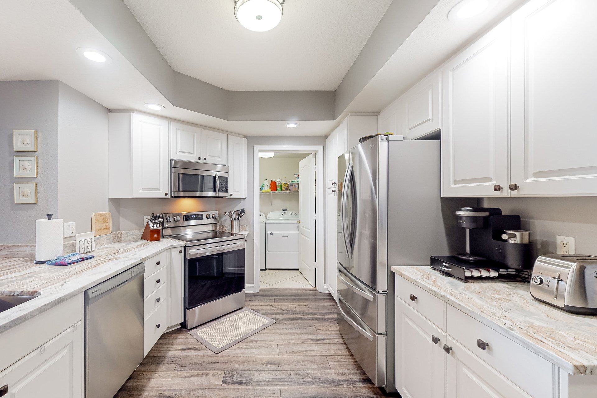 Mandalay Beach Club San Marco 403 13