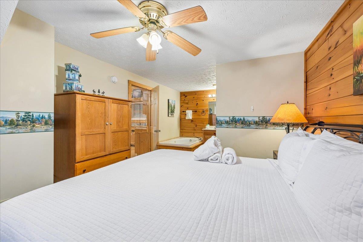 20Primary Bedroom