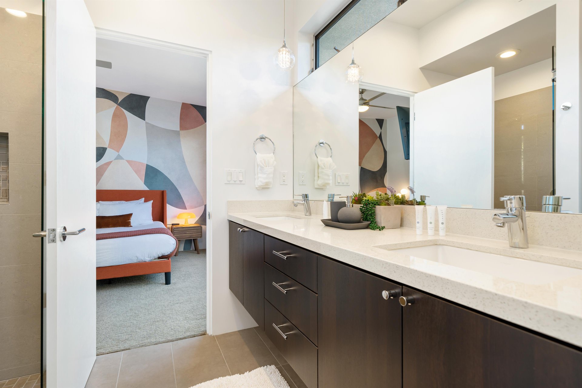 Green RoomOrange Room Jack  Hill guest bathoom