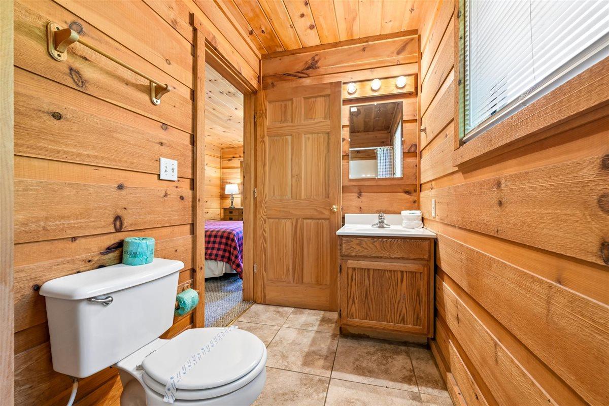 075Bath