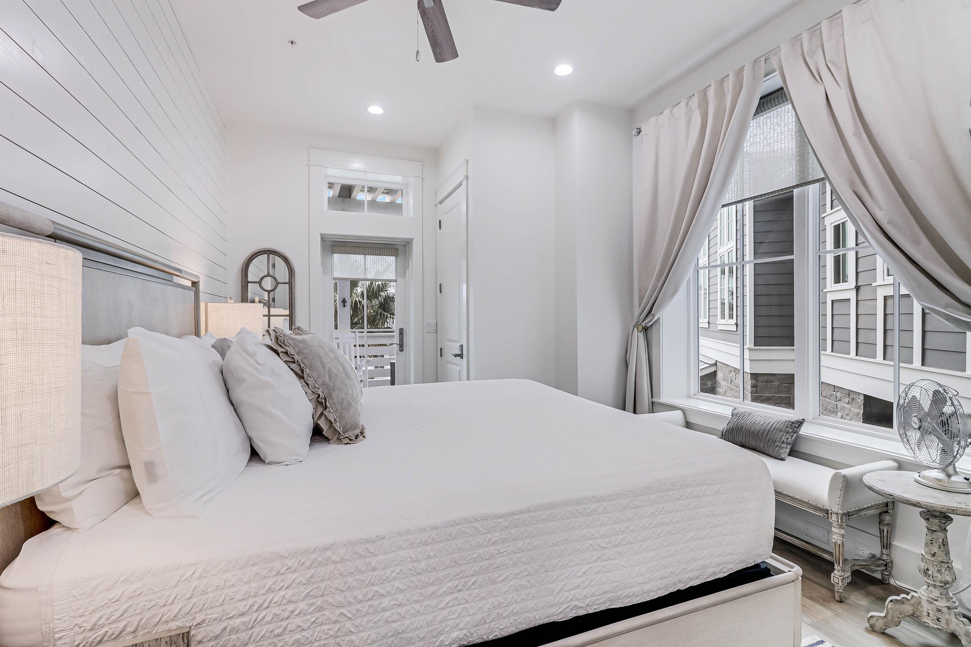 Primary King Bedroom, First Level