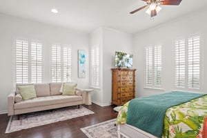 King Bedroom, 2nd Floor