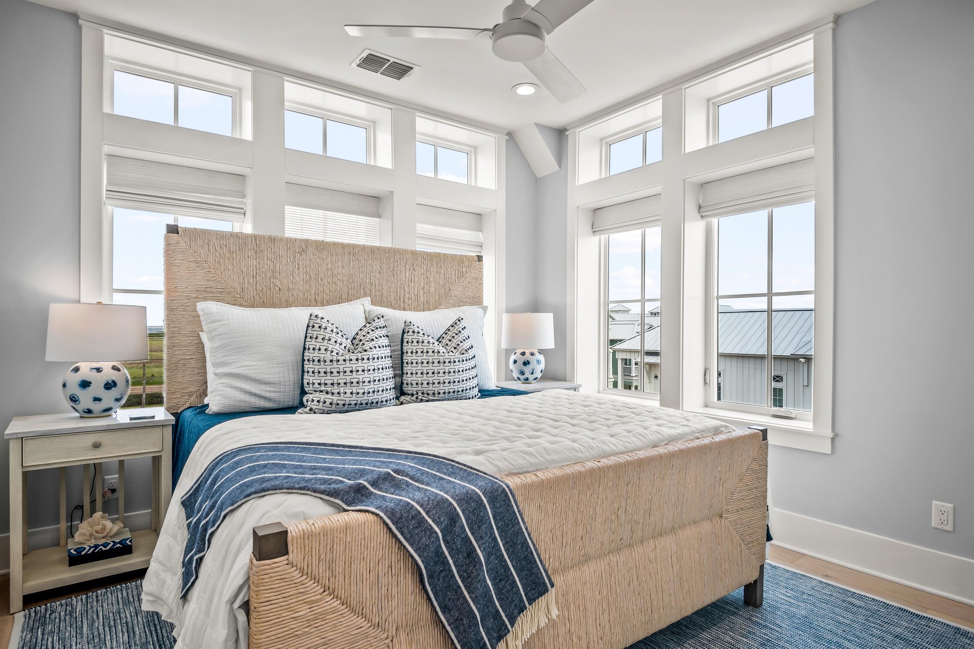 King Bedroom, 1st Floor