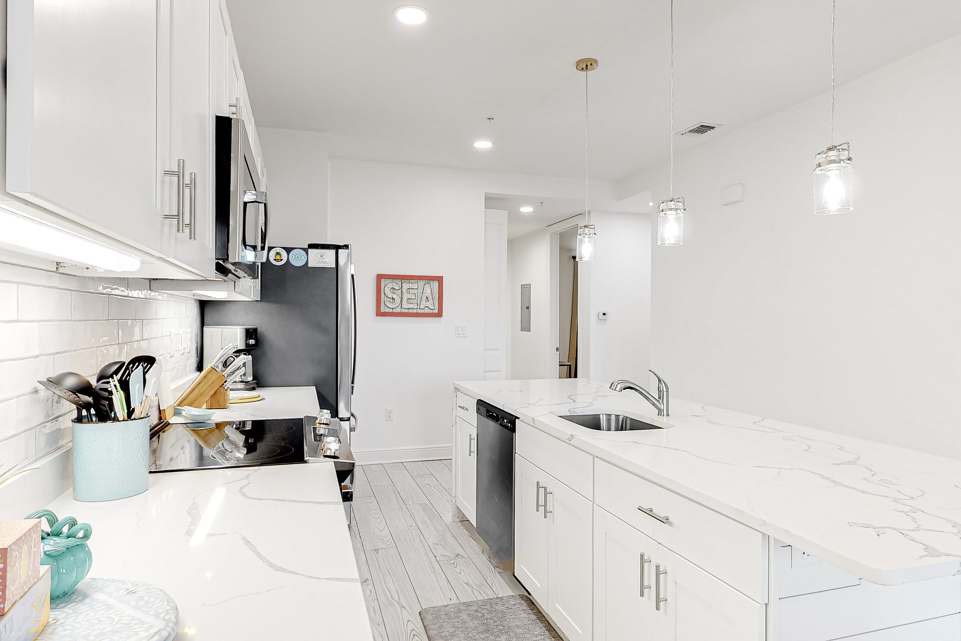 Gulf Place Residence 207 10