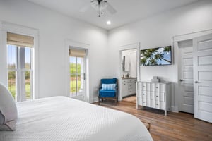 Primary King Bedroom, 1st Floor