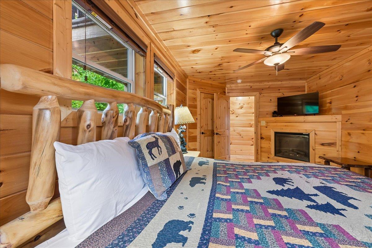 23Bedroom