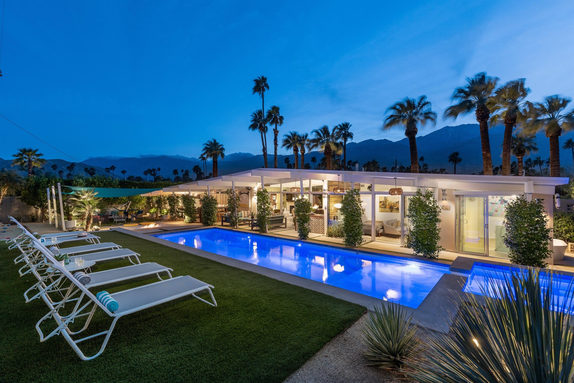 Swim under the stars
