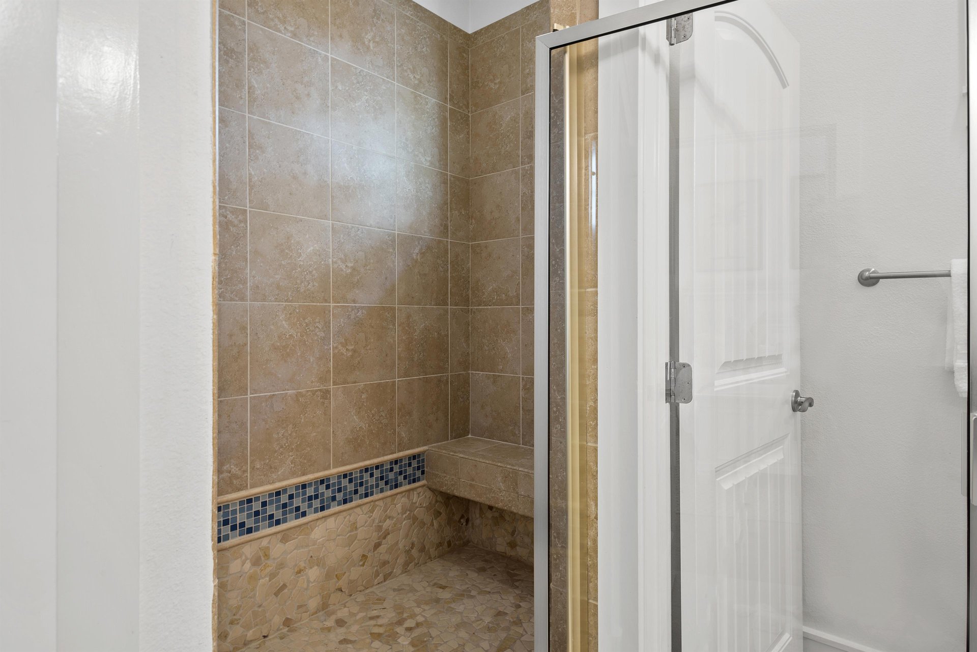 Primary Bathroom, 2nd Floor