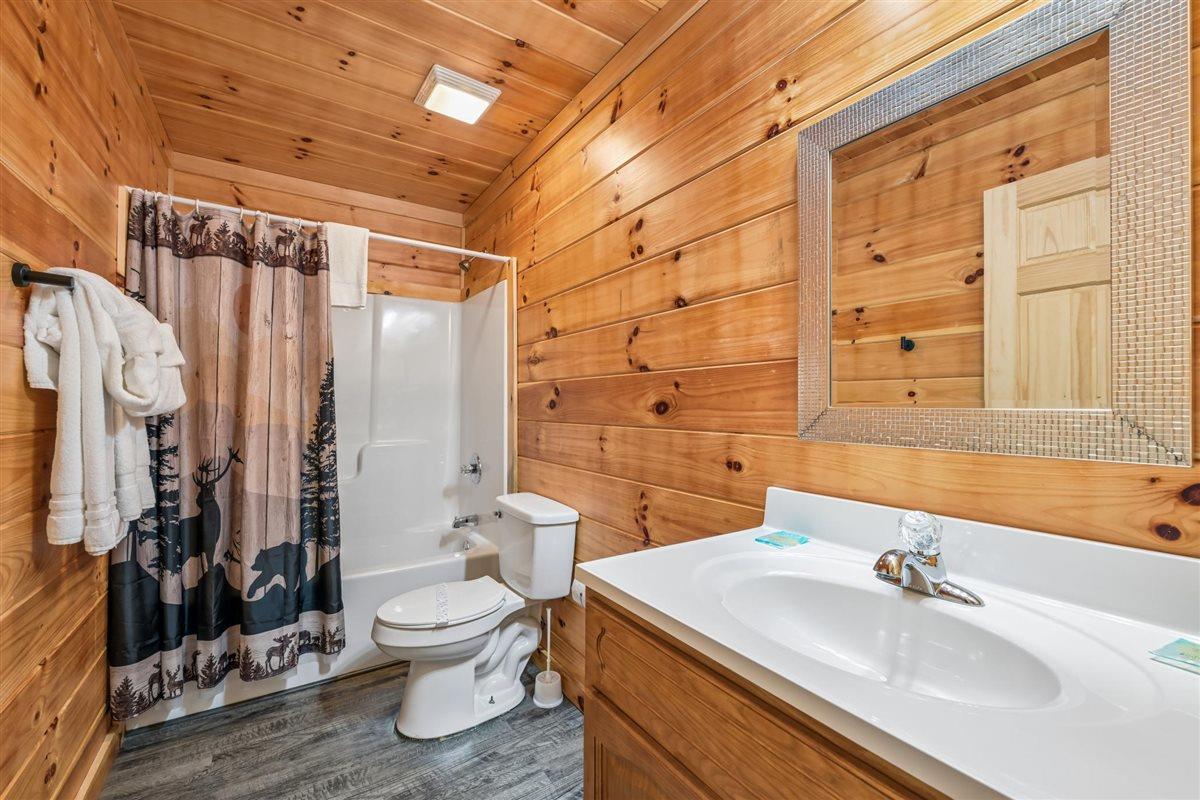 27Bedroom