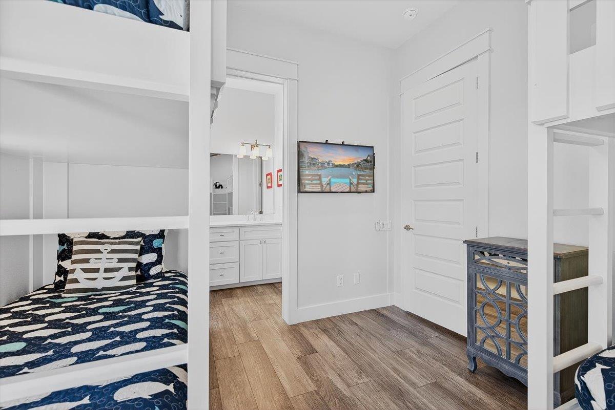 Bunk Room, 1st Floor