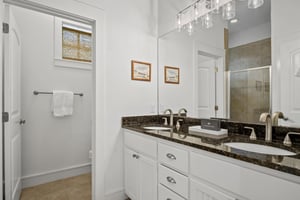 Primary Bathroom, 2nd Floor