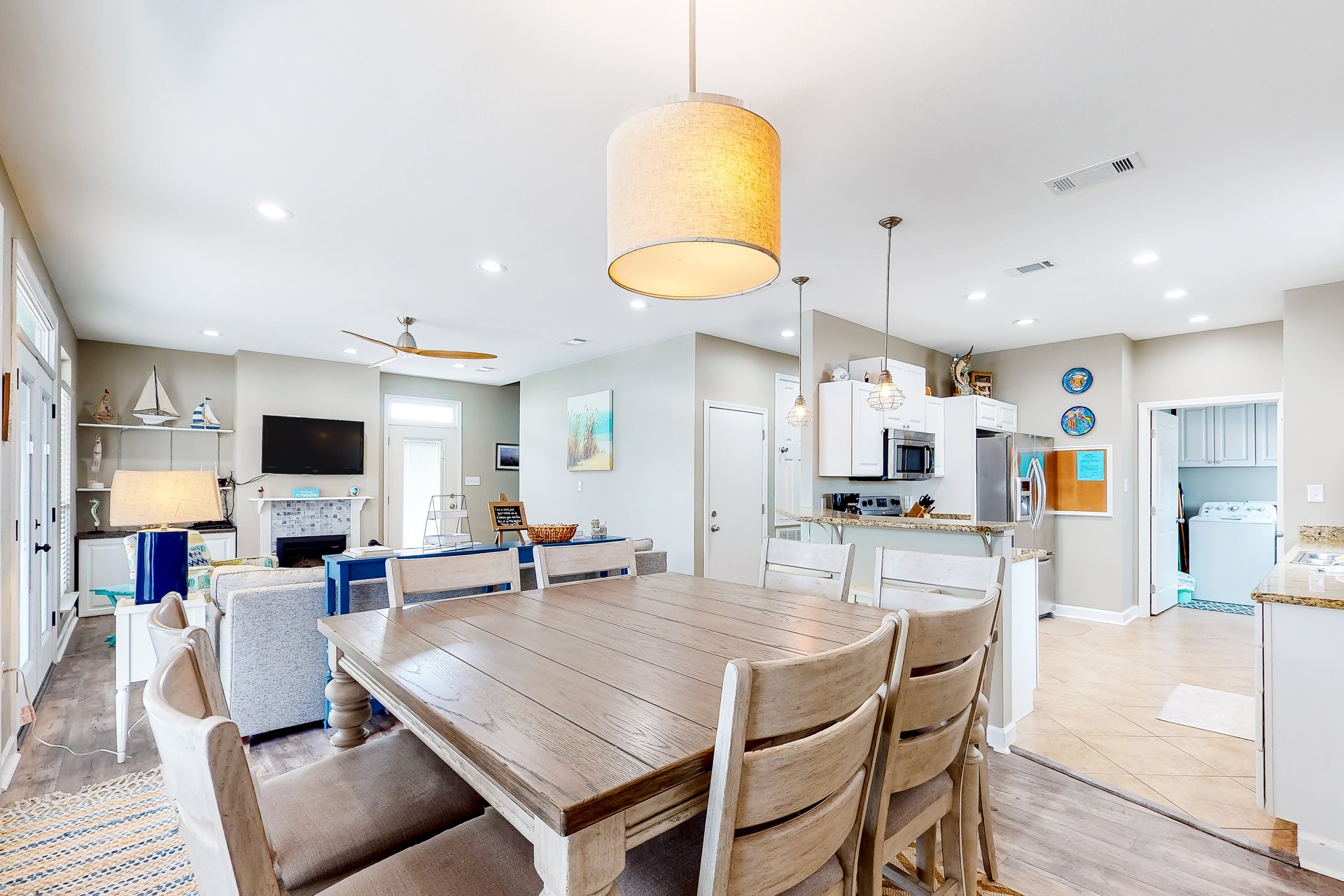 Lazy Daze Beach House 9