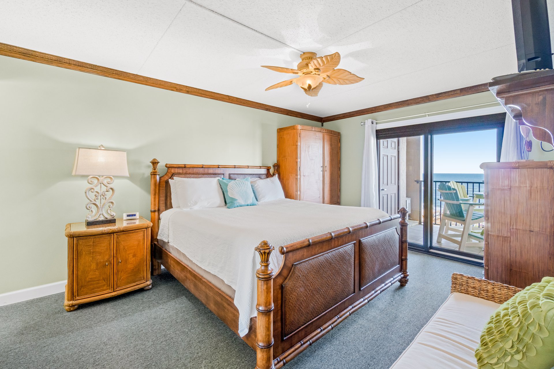 Ocean Breeze West 302 11