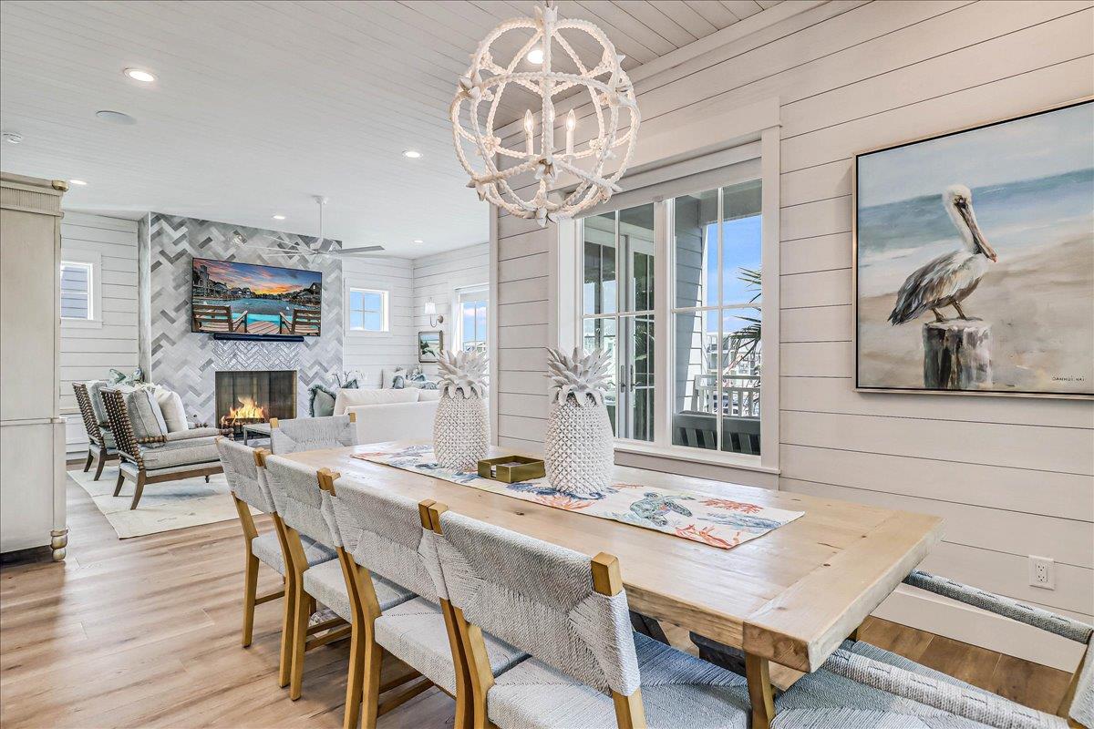 Dining Room, 2nd Floor