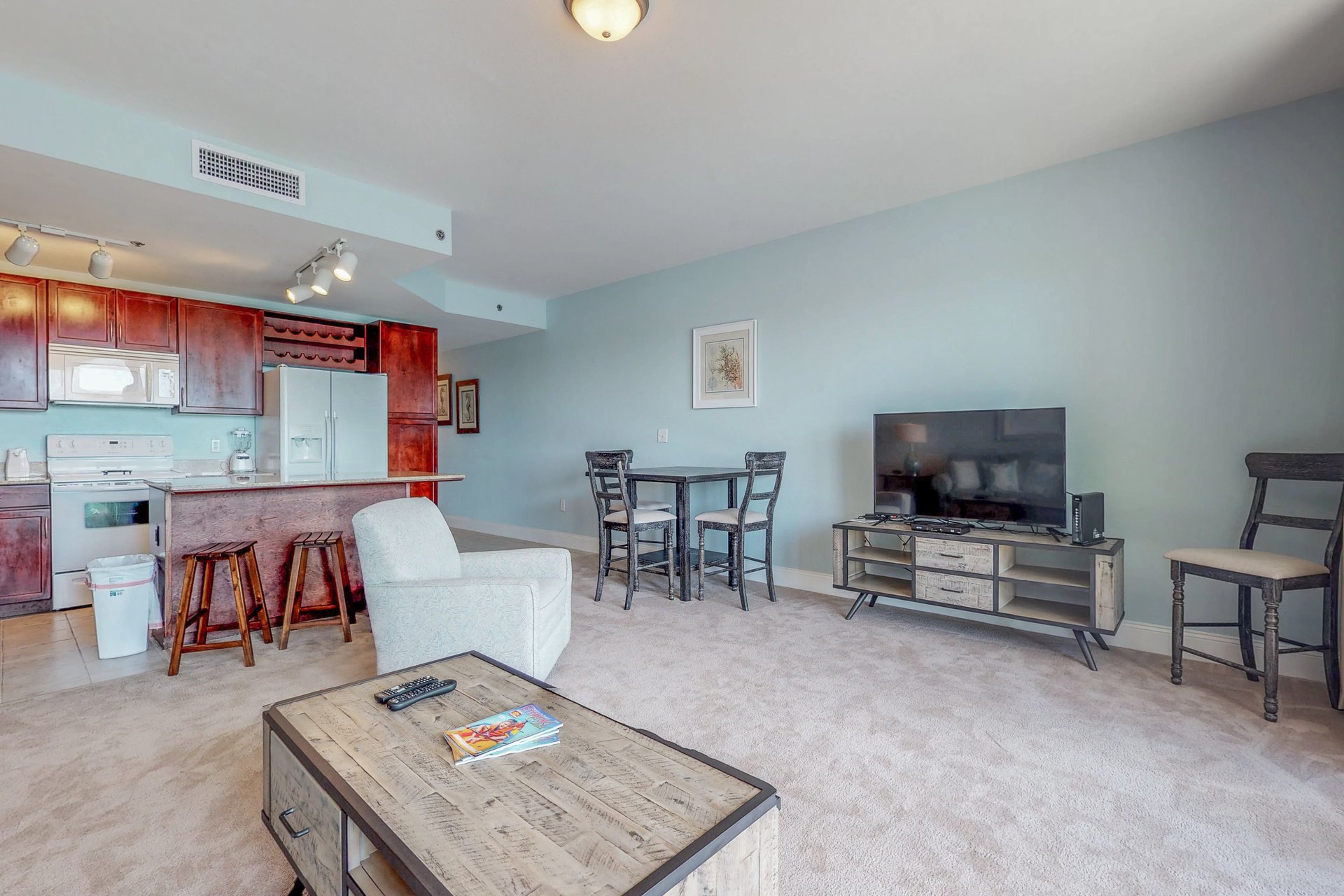 Laketown Wharf 236 12