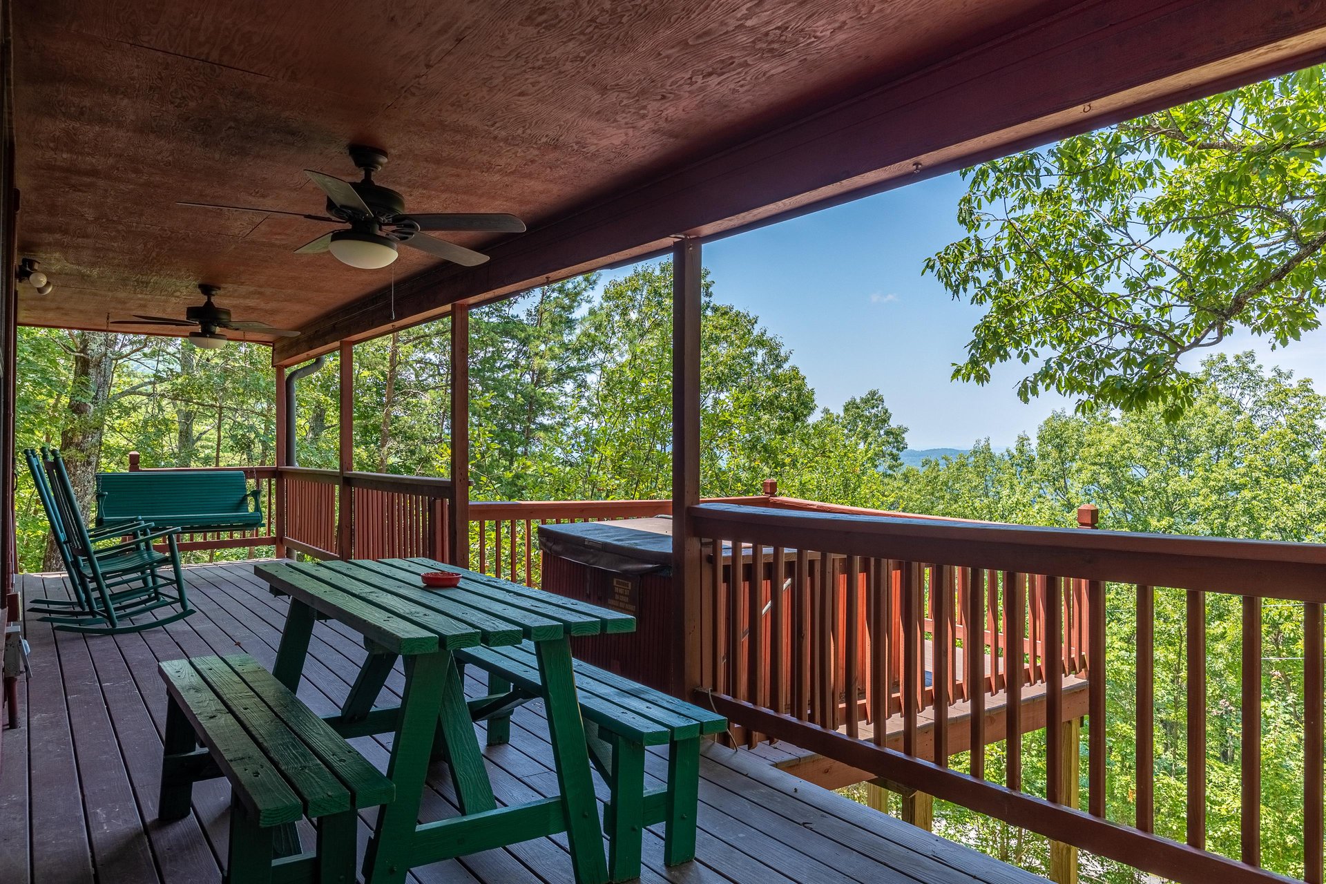 at apple view a 2 bedroom cabin rental located in pigeon forge
