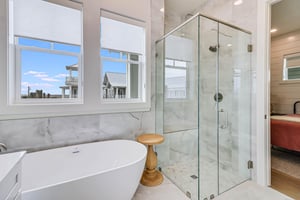 Primary King Bathroom, 2nd Floor