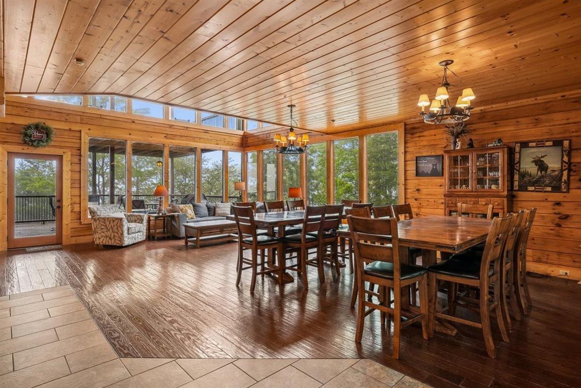 Summit Oasis #76
