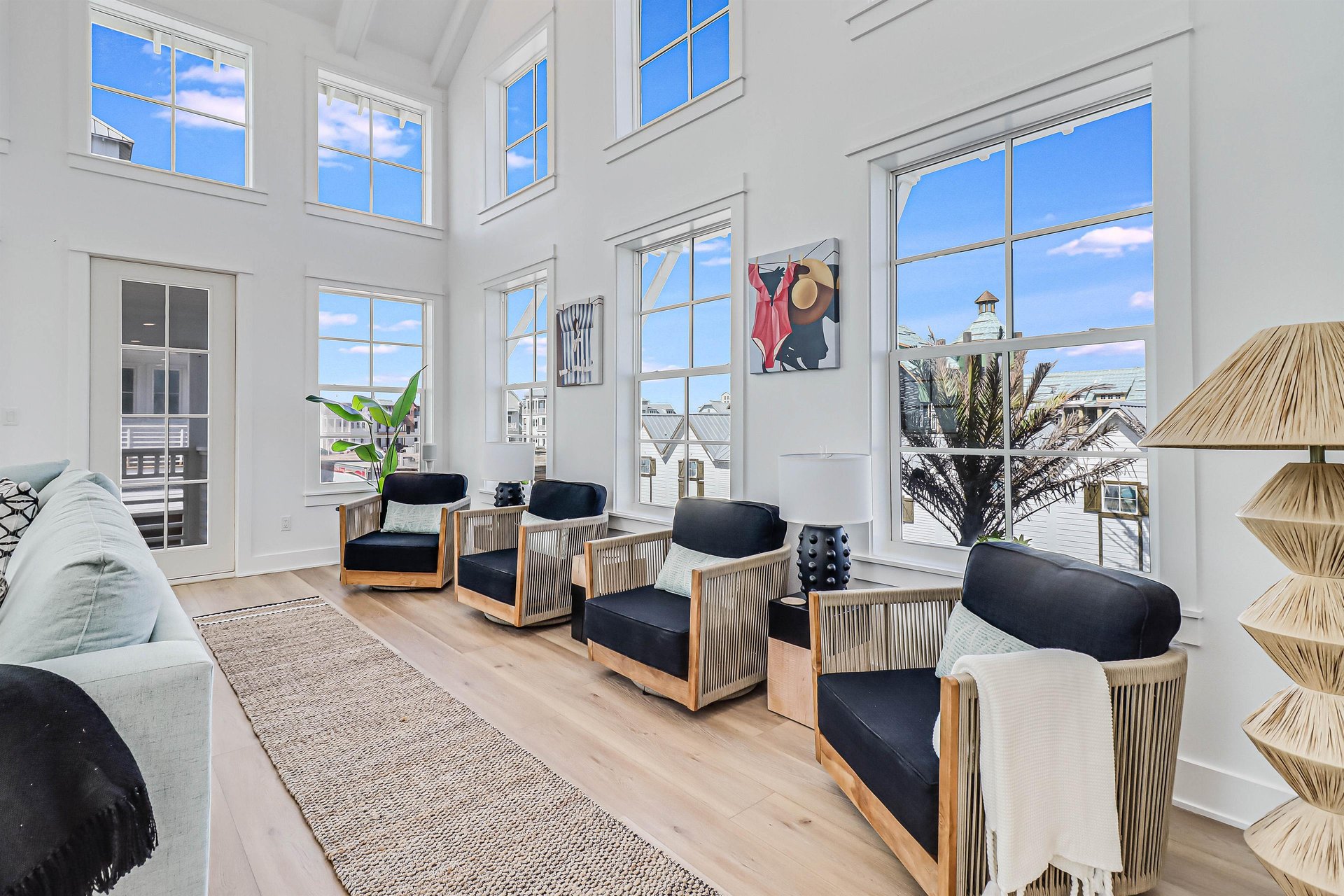 Living Area, 2nd Floor