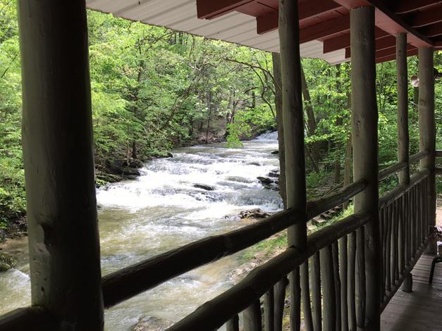 waterfallsedge33