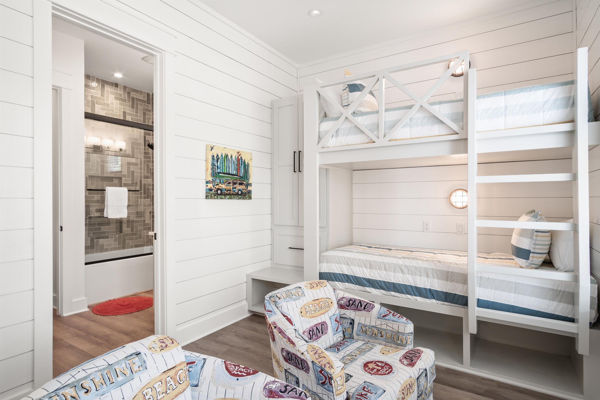 Ensuite Bunk Room, 1st Floor